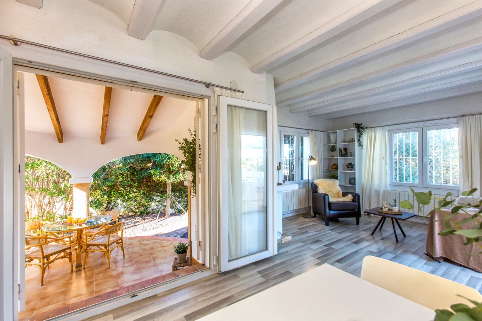 2 soveværelse Villa til salg i Pinosol med swimmingpool garage - € 450.000 (Ref: 9525553)