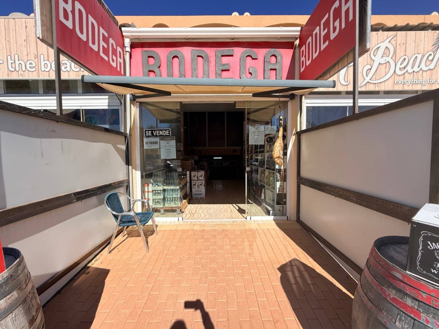 Kommersiell til salgs i Moraira med garasje - € 220 000 (Ref: 9642195)