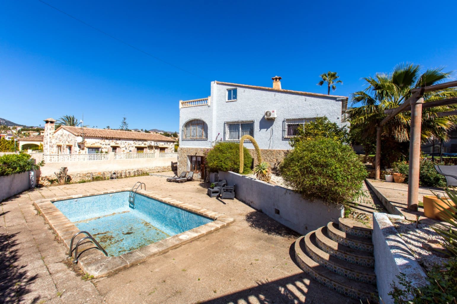 2 Zimmer Villa zu verkaufen in Calpe / Calp mit Pool Garage - 490.000 € (Ref: 9739233)