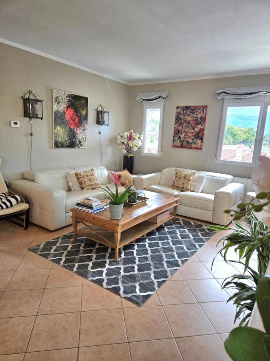 4 camera da letto Villa in vendita in Alfaz del Pi / L'Alfas del Pi con piscina garage - 600.000 € (Rif: 9996355)