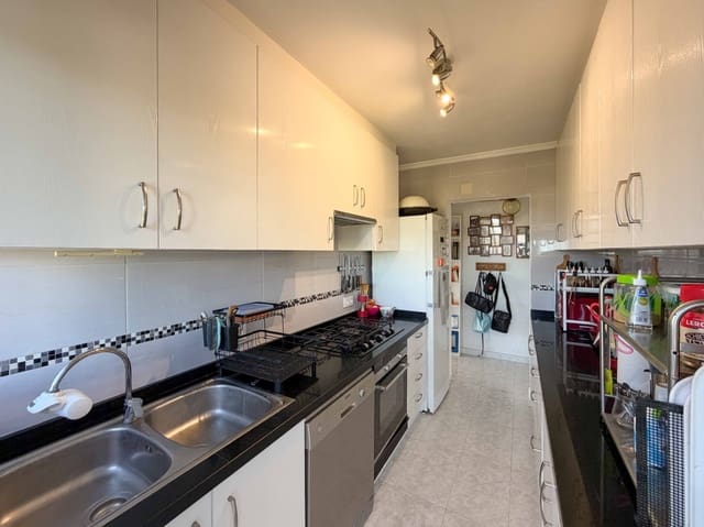 3 soverom Villa til salgs i Monte Pedreguer, Pedreguer med svømmebasseng garasje - € 449 000 (Ref: 10181620)