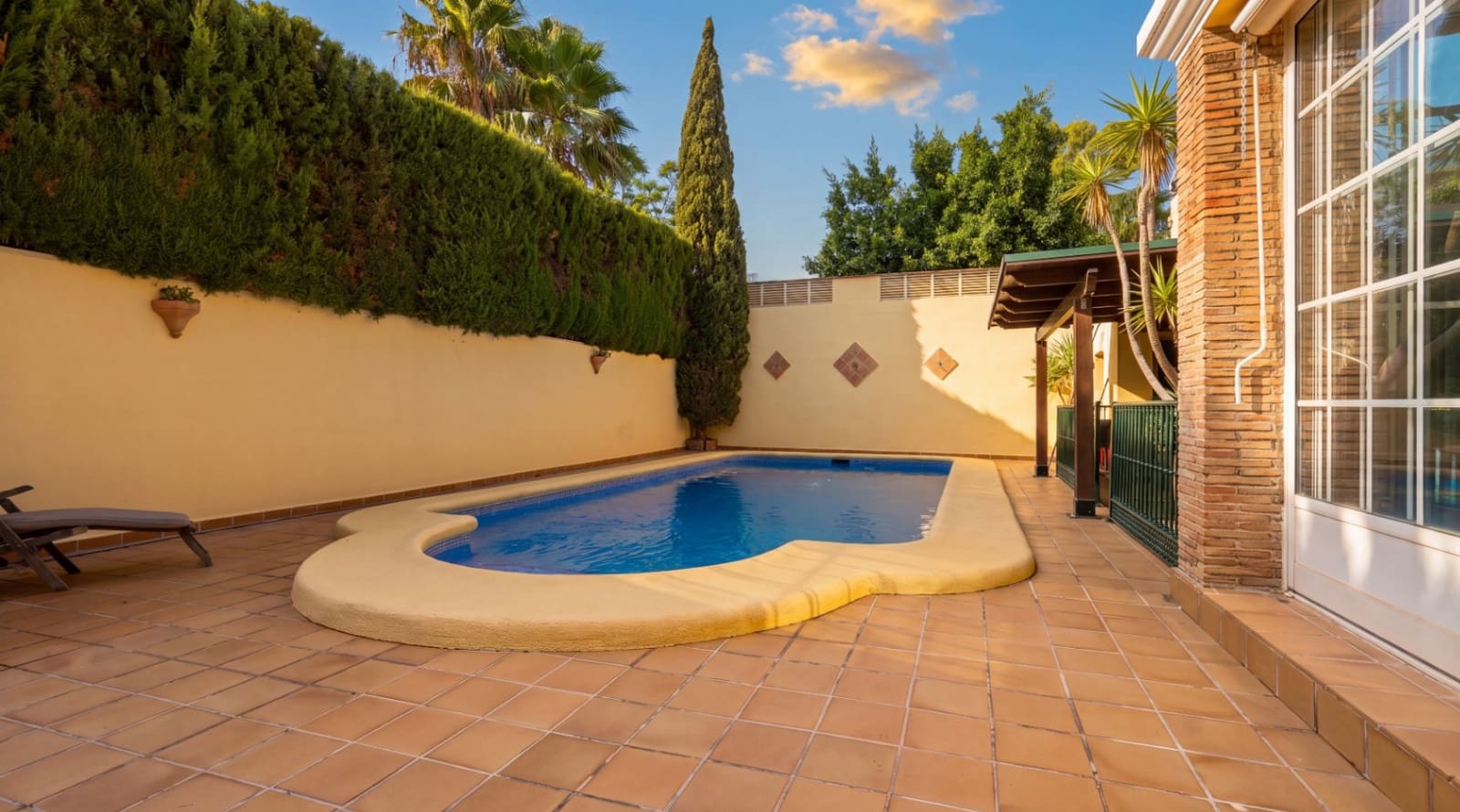 4 sovrum Villa till salu i Denia med pool garage - 875 000 € (Ref: 10181621)