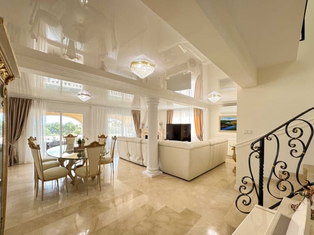 6 sovrum Villa till salu i La Sella med pool garage - 2 100 000 € (Ref: 9904735)