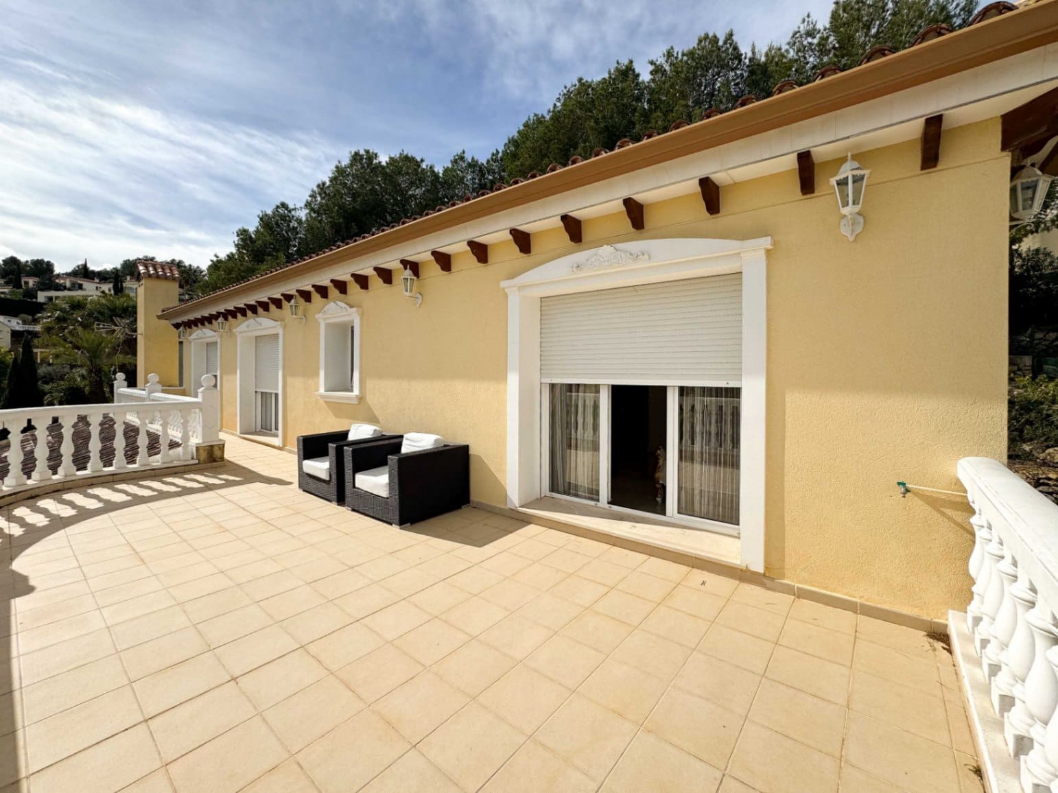 6 sovrum Villa till salu i La Sella med pool garage - 2 100 000 € (Ref: 9904735)