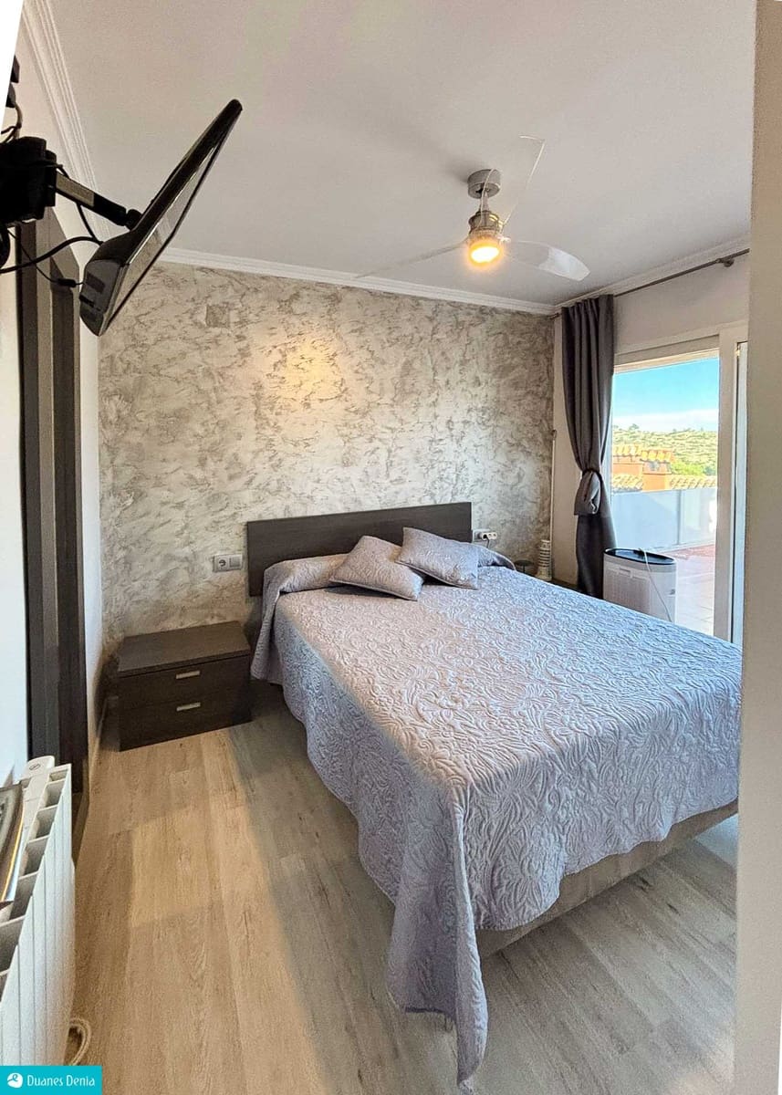 3 soveværelse Bungalow til salg i Denia med swimmingpool - € 439.000 (Ref: 9904739)
