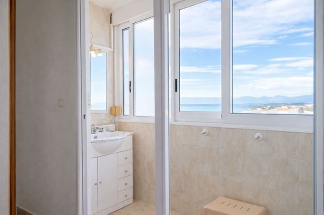 3 sypialnia Apartament na sprzedaż w Dénia z basenem garażem - 320 000 € (Ref: 9904743)
