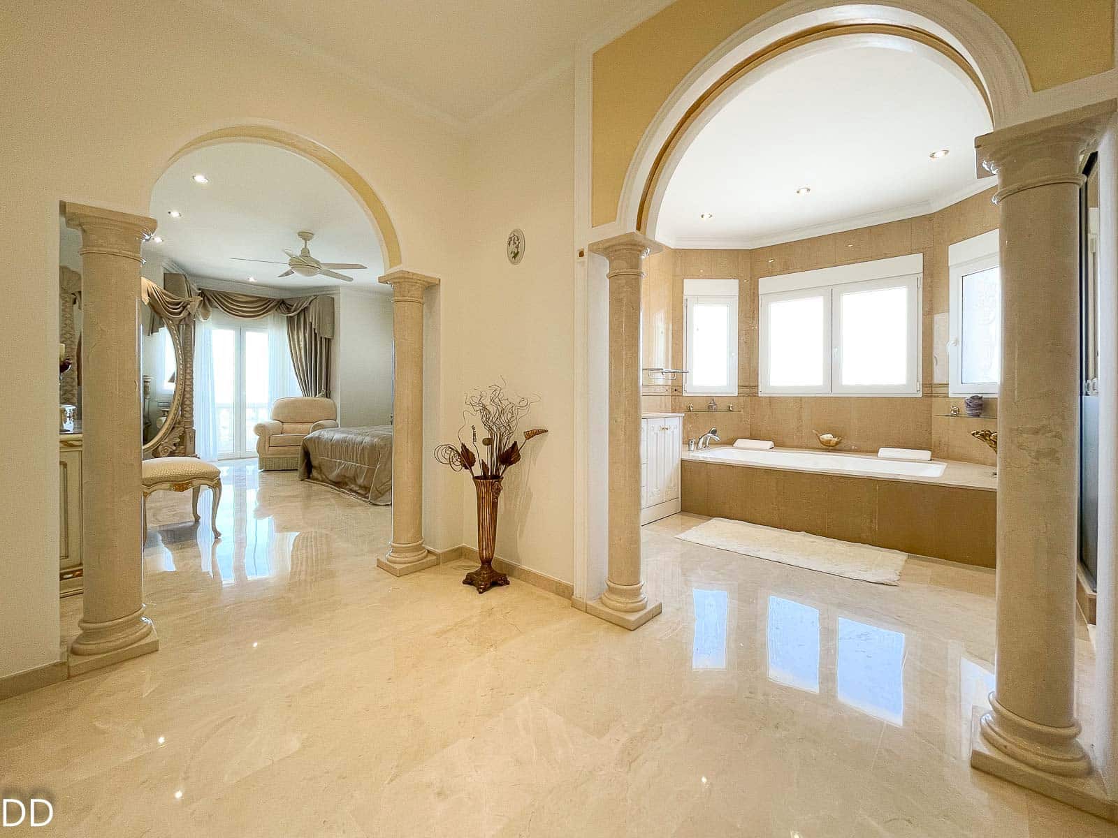 5 sovrum Villa till salu i Denia med pool garage - 1 150 000 € (Ref: 9904745)