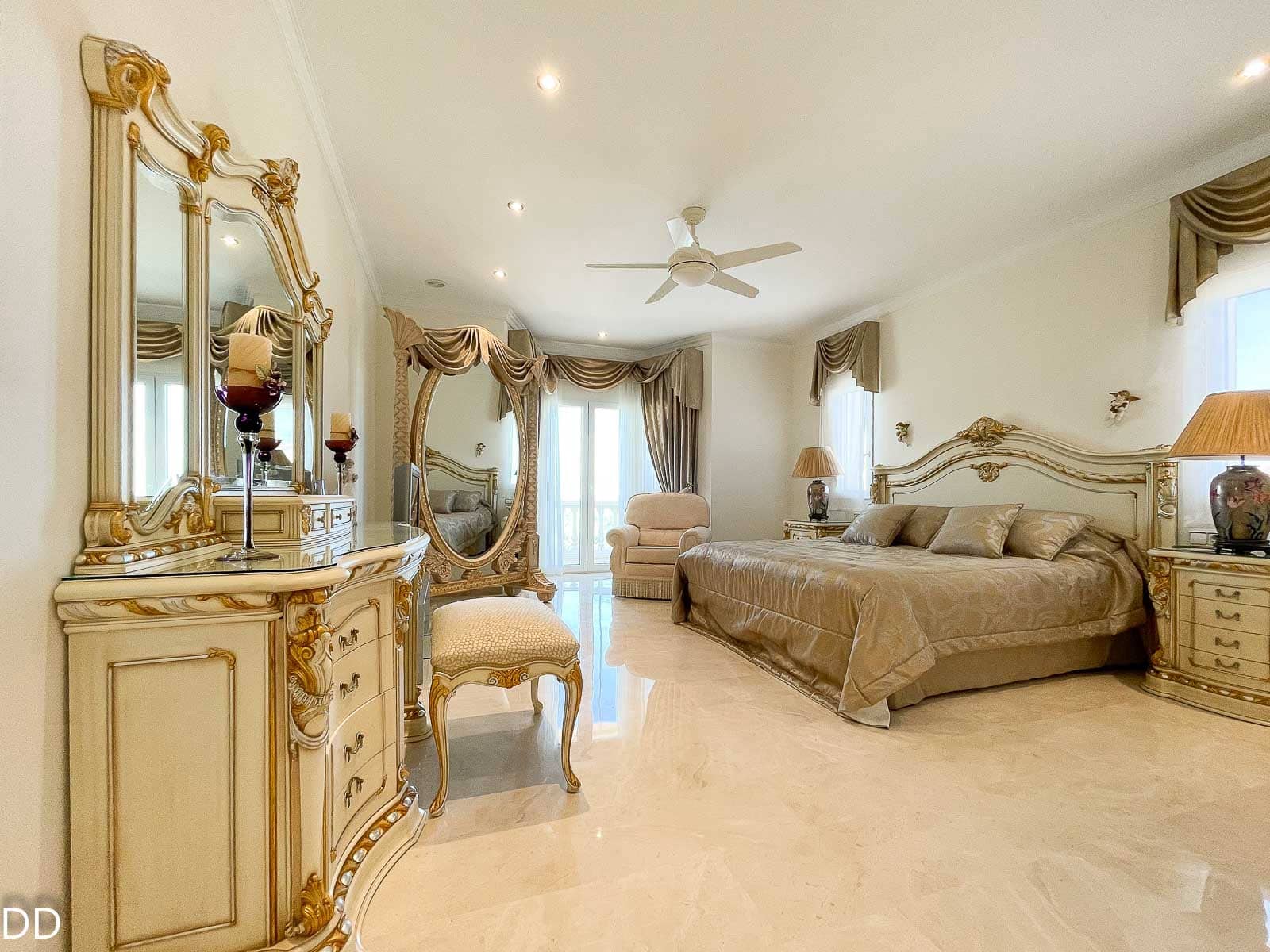 5 sovrum Villa till salu i Denia med pool garage - 1 150 000 € (Ref: 9904745)