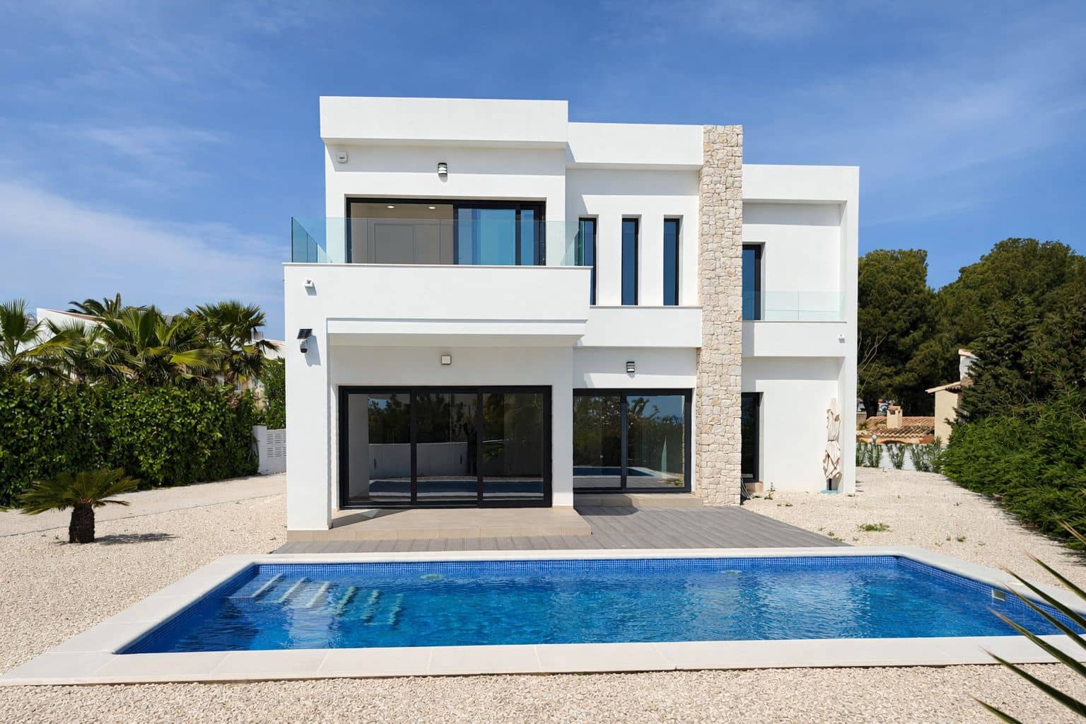3 bedroom Villa for sale in Benissa with pool garage - € 1,175,000 (Ref: 9904746)