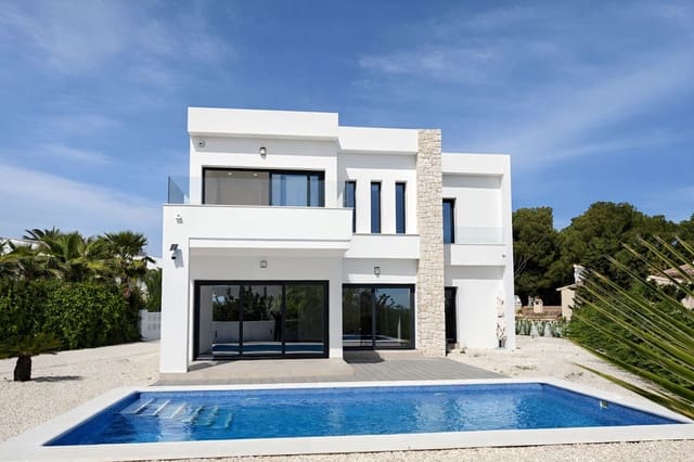 3 bedroom Villa for sale in Benissa with pool garage - € 1,175,000 (Ref: 9904746)