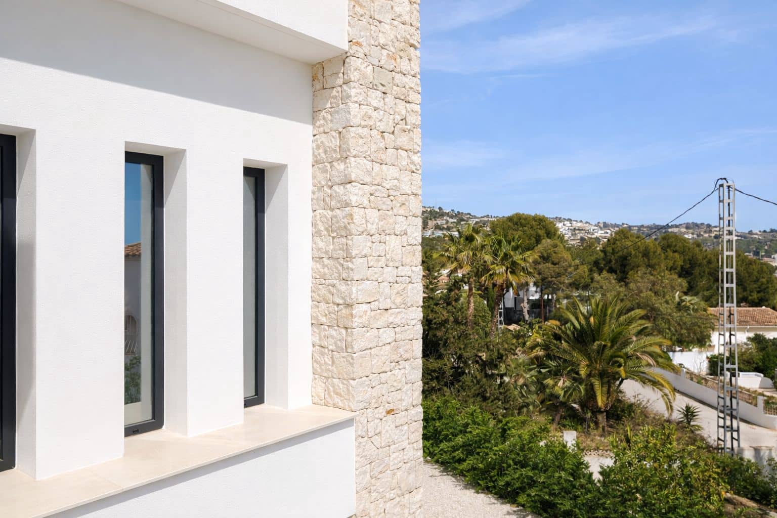3 bedroom Villa for sale in Benissa with pool garage - € 1,175,000 (Ref: 9904746)