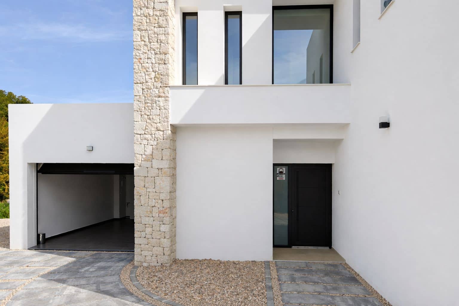 3 bedroom Villa for sale in Benissa with pool garage - € 1,175,000 (Ref: 9904746)