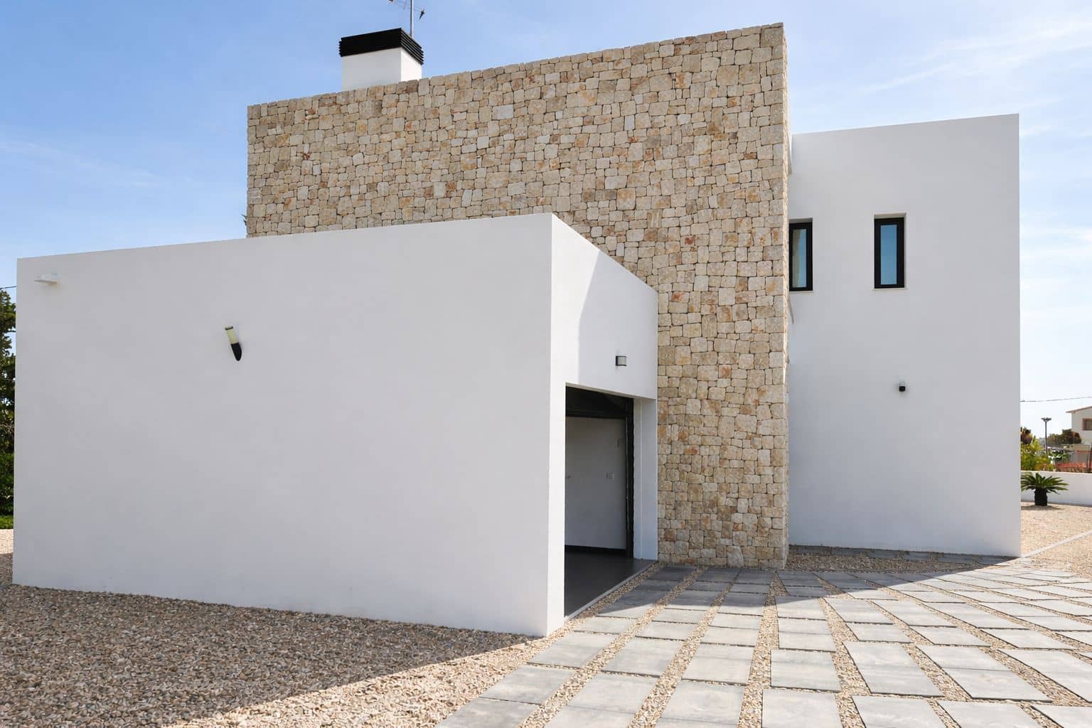 3 bedroom Villa for sale in Benissa with pool garage - € 1,175,000 (Ref: 9904746)