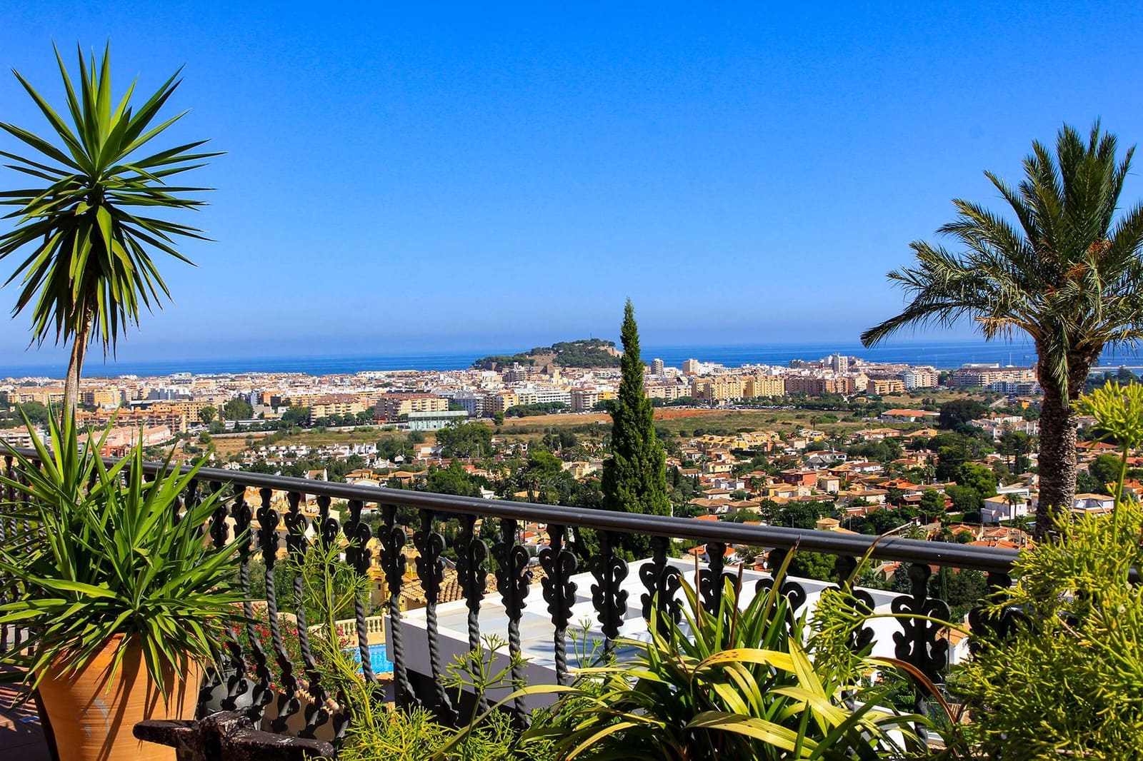 6 quarto Moradia para venda em Denia com piscina garagem - 3 570 000 € (Ref: 9904747)