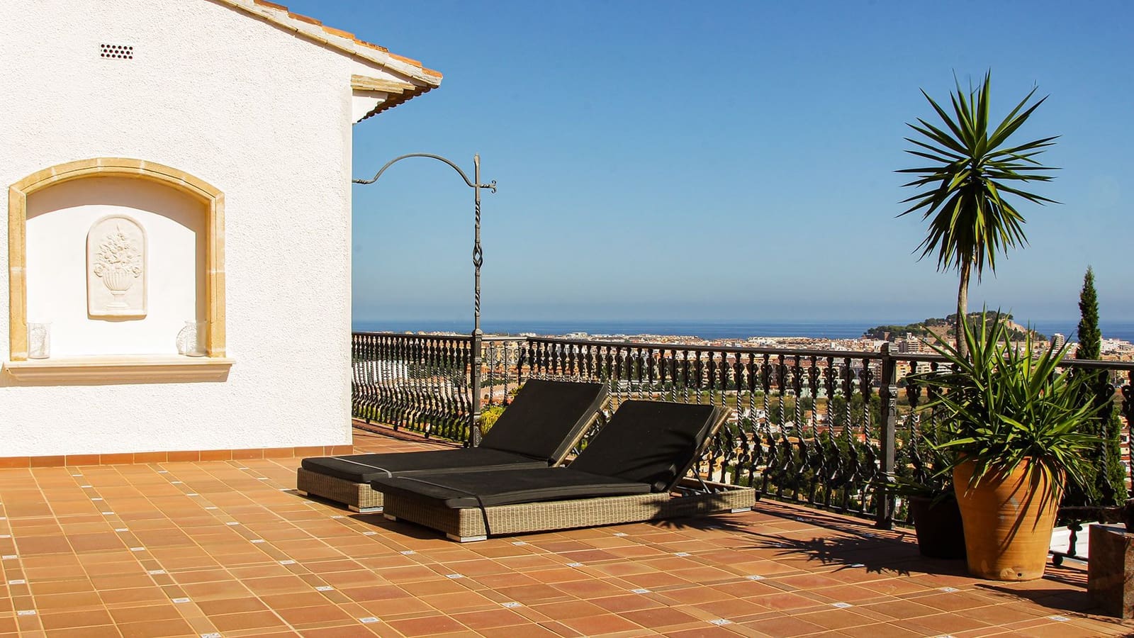 6 quarto Moradia para venda em Denia com piscina garagem - 3 570 000 € (Ref: 9904747)