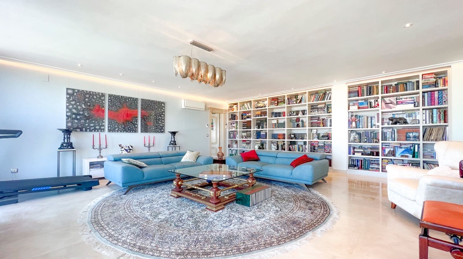 6 quarto Moradia para venda em Denia com piscina garagem - 3 570 000 € (Ref: 9904747)