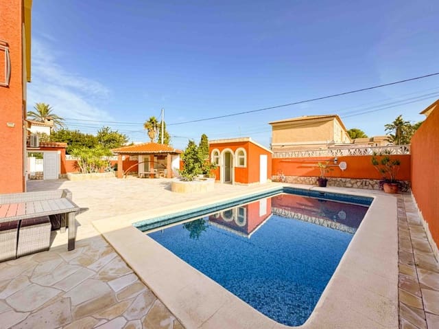 4 soverom Villa til salgs i Las Rotas / Les Rotes, Dénia med svømmebasseng garasje - € 970 000 (Ref: 9904748)