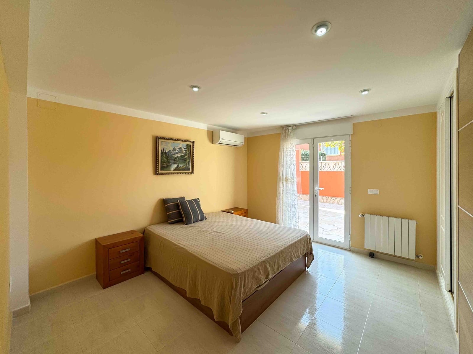 4 soverom Villa til salgs i Denia med svømmebasseng garasje - € 970 000 (Ref: 9904748)