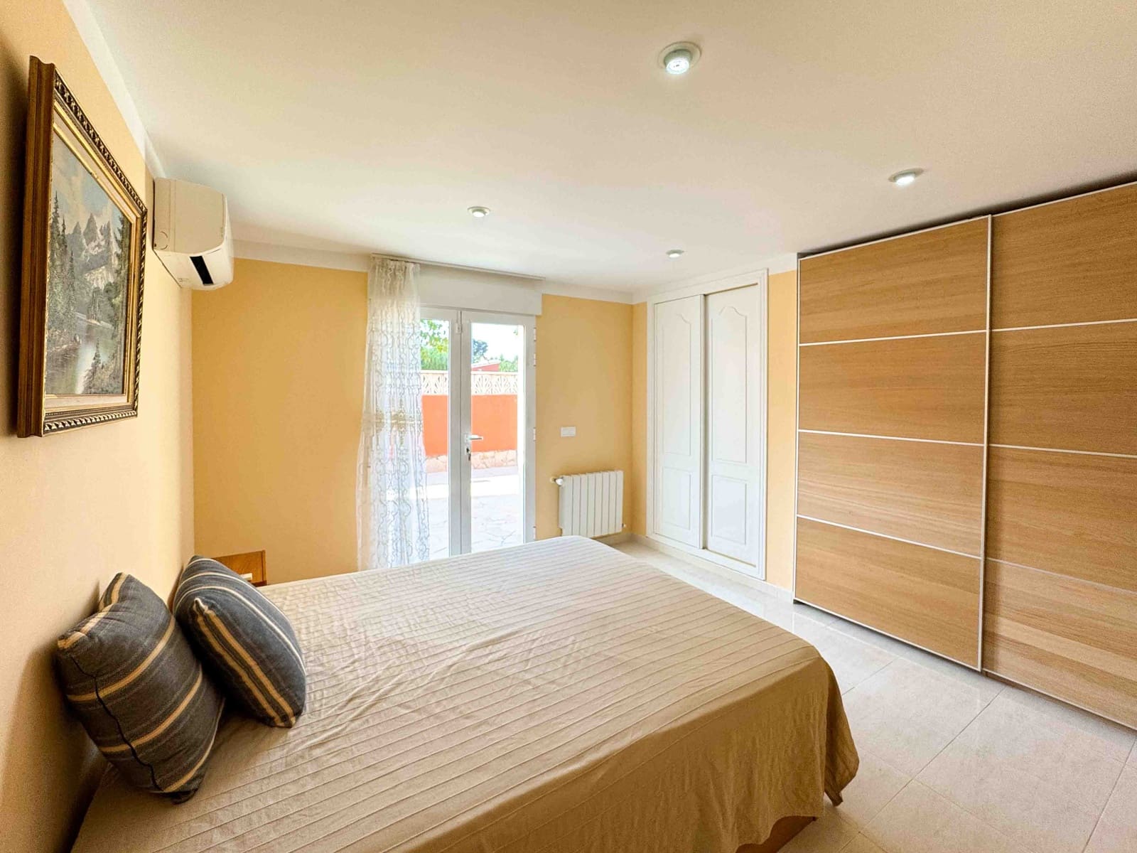 4 soverom Villa til salgs i Denia med svømmebasseng garasje - € 970 000 (Ref: 9904748)