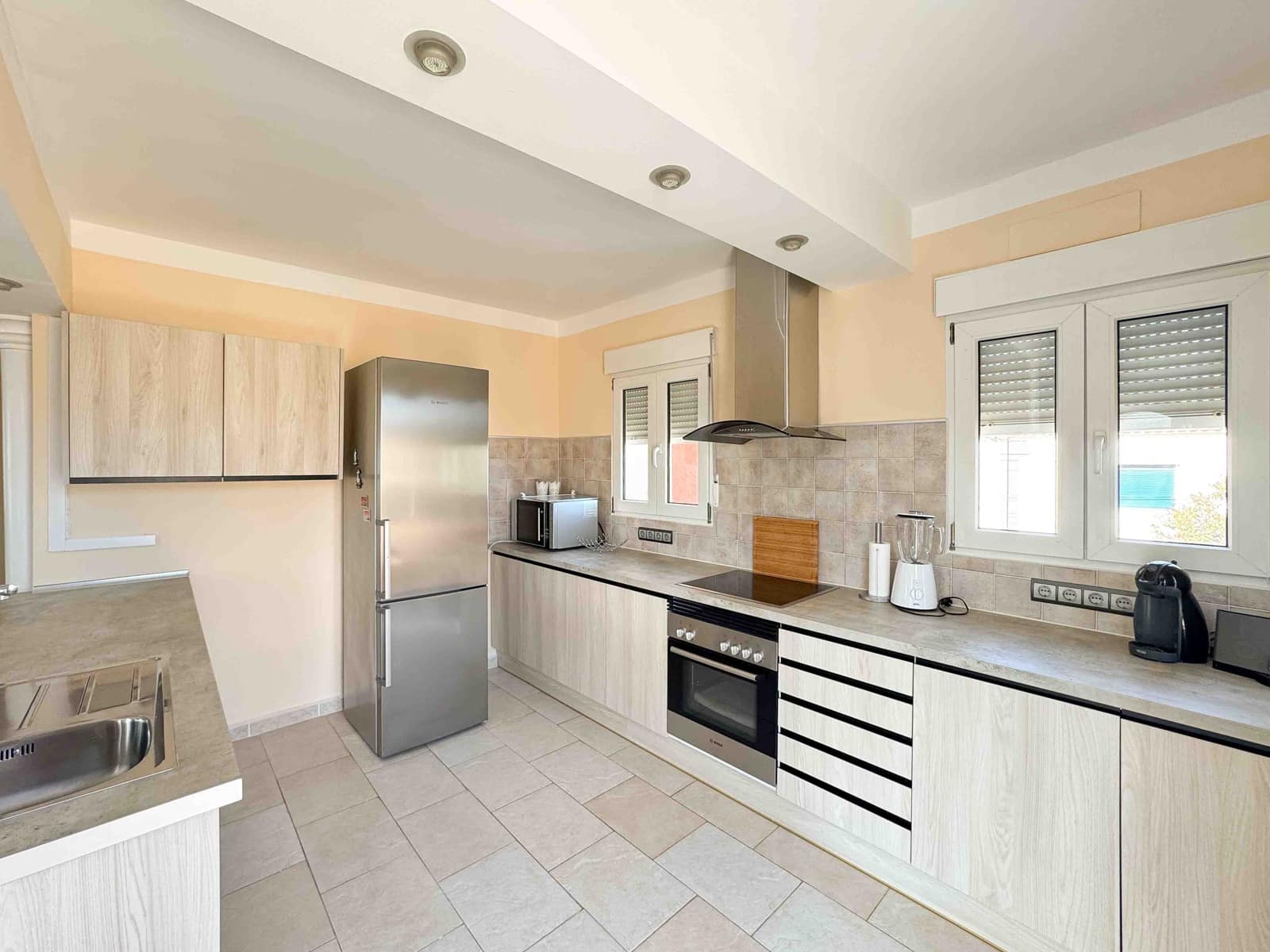 4 soverom Villa til salgs i Denia med svømmebasseng garasje - € 970 000 (Ref: 9904748)