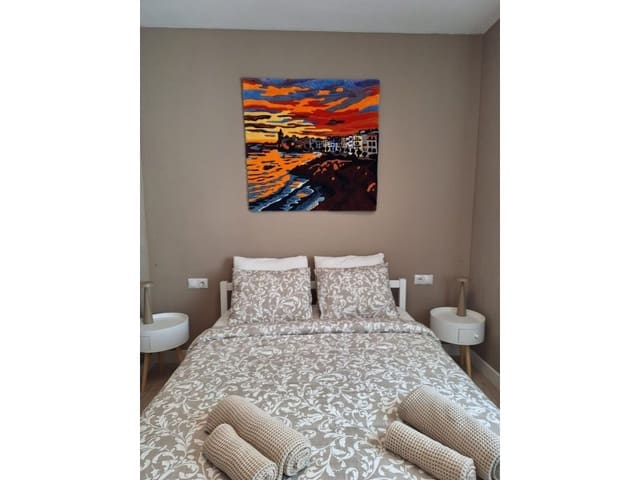 Apartamento de 4 habitaciones en Sitges en alquiler con piscina garaje - 4.500 € (Ref: 10012982)