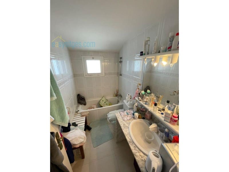 7 bedroom Villa for sale in Sitges - € 1,400,000 (Ref: 7270616)