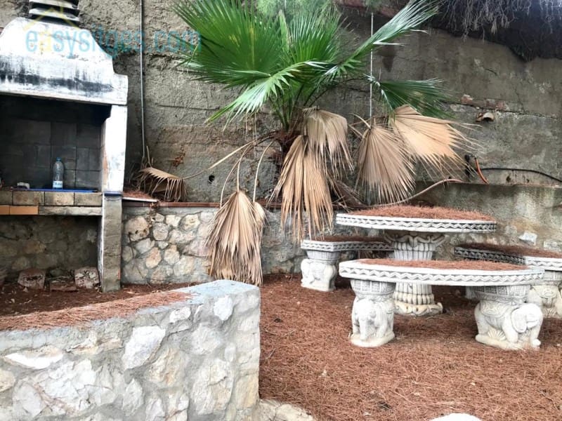 5 soveværelse Villa til salg i Sitges med garage - € 699.000 (Ref: 7835739)