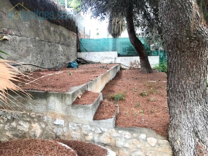 5 soveværelse Villa til salg i Sitges med garage - € 699.000 (Ref: 7835739)