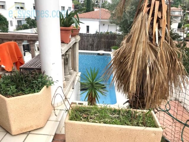 5 soveværelse Villa til salg i Sitges med garage - € 699.000 (Ref: 7835739)