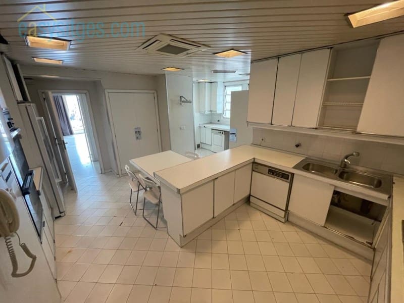 4 Zimmer Apartment zu verkaufen in Barcelona Stadt mit Garage - 1.800.000 € (Ref: 8169096)