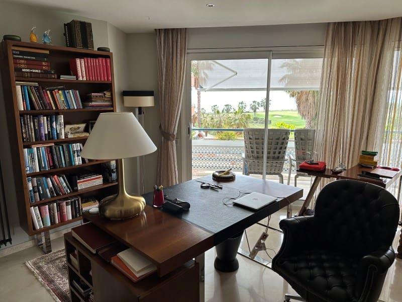 4 bedroom Apartment for sale in Sitges with garage - € 1,900,000 (Ref: 8583006)