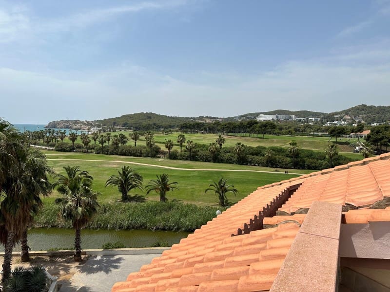 4 bedroom Apartment for sale in Sitges with garage - € 1,900,000 (Ref: 8583006)