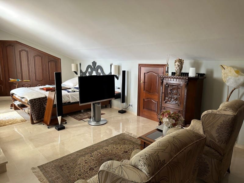 4 bedroom Apartment for sale in Sitges with garage - € 1,900,000 (Ref: 8583006)