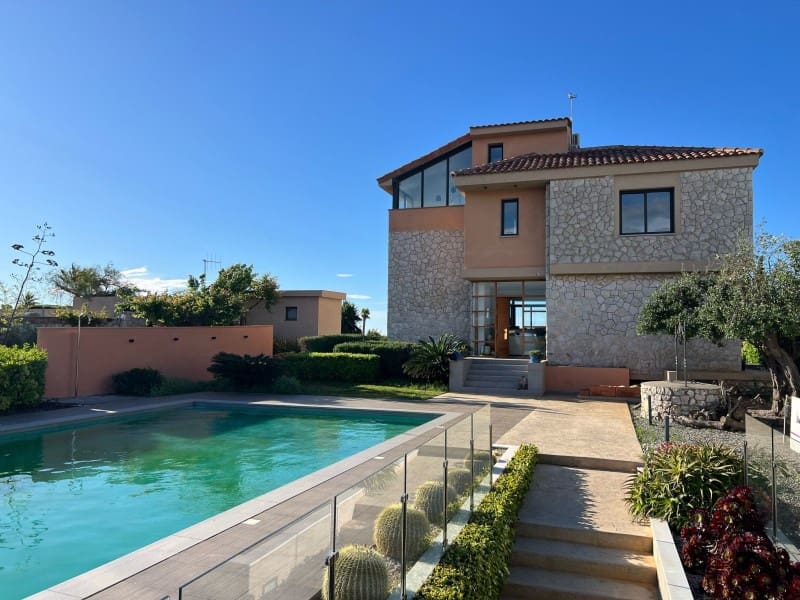 5 sypialnia Willa na sprzedaż w Sant Pere de Ribes z garażem - 2 200 000 € (Ref: 8982589)