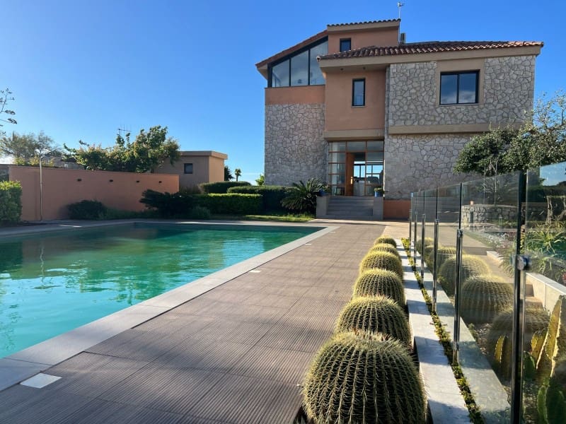 5 sypialnia Willa na sprzedaż w Sant Pere de Ribes z garażem - 2 200 000 € (Ref: 8982589)