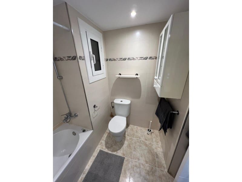2 bedroom Apartment for rent in Sitges with pool - € 3,000 (Ref: 9145454)