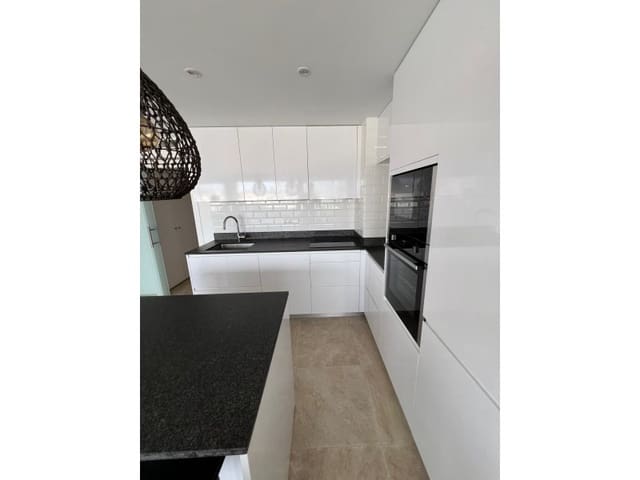 2 soveværelse Lejlighed til leje i Sitges med swimmingpool - € 3.000 (Ref: 9145454)