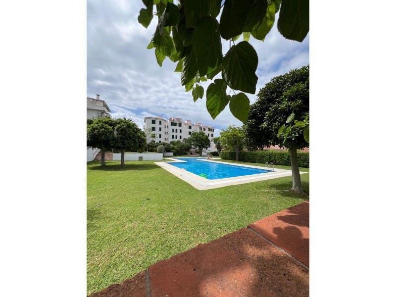 2 bedroom Apartment for rent in Sitges with pool - € 3,000 (Ref: 9145454)