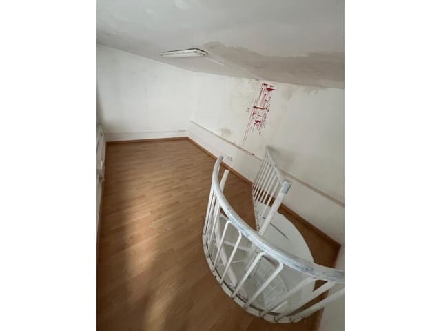 Office for sale in Sitges - € 90,000 (Ref: 9159894)