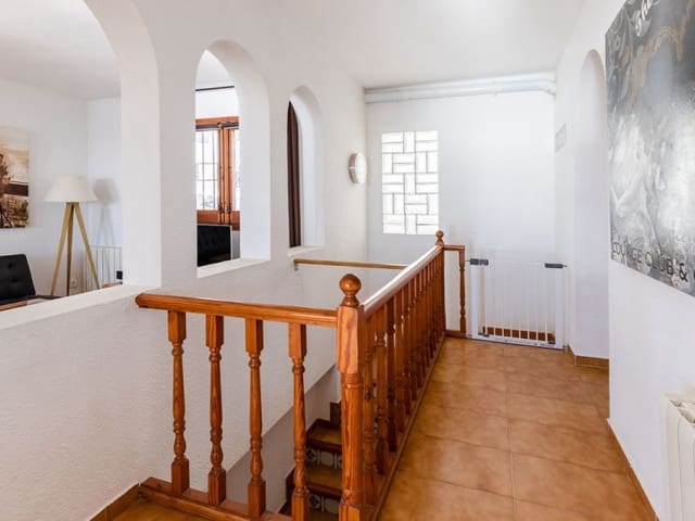 5 soveværelse Villa til salg i Sitges med garage - € 2.180.000 (Ref: 9202717)