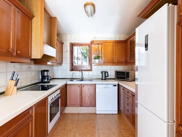 5 soveværelse Villa til salg i Sitges med garage - € 2.180.000 (Ref: 9202717)