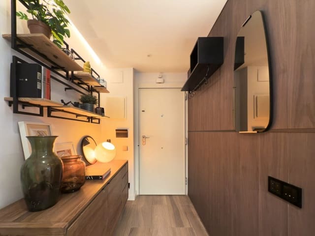 2 bedroom Penthouse for rent in Eixample, Barcelona city - € 3,250 (Ref: 9596040)