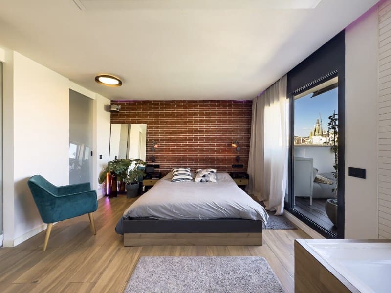 2 bedroom Penthouse for rent in Barcelona city - € 3,250 (Ref: 9596040)