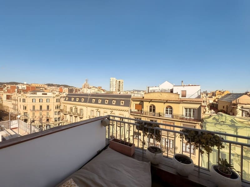 2 bedroom Penthouse for rent in Barcelona city - € 3,250 (Ref: 9596040)