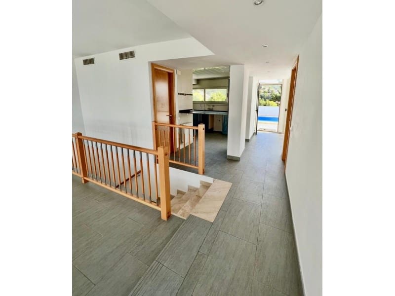 3 camera da letto Villa da affittare in Sitges con garage - 3.500 € (Rif: 9666194)