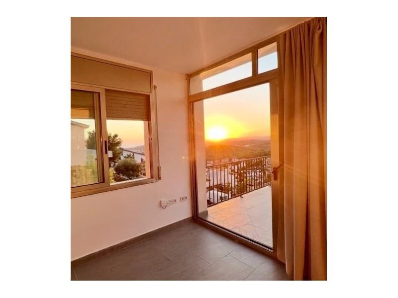 3 camera da letto Villa da affittare in Sitges con garage - 3.500 € (Rif: 9666194)