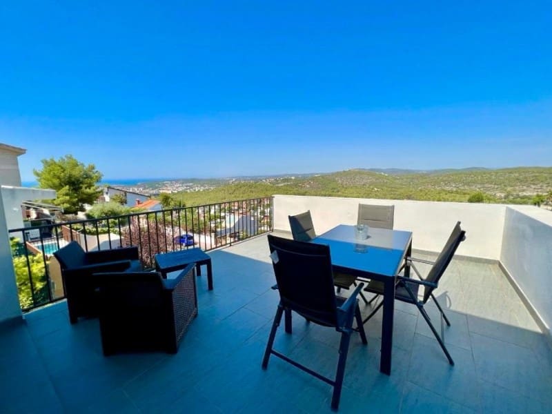 3 camera da letto Villa da affittare in Sitges con garage - 3.500 € (Rif: 9666194)