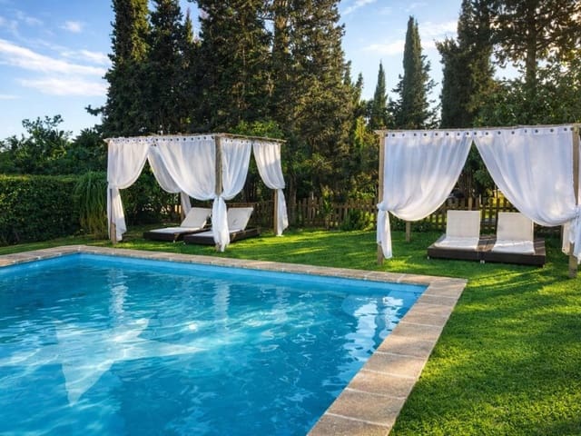 Maalaistalo myytävänä paikassa Llorenç del Penedès mukana 
autotalli - 2 700 000 € (Ref: 9957606)