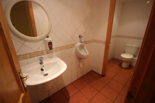 Erhverv til salg i Pueblo, Calpe / Calp - € 430.000 (Ref: 8067051)