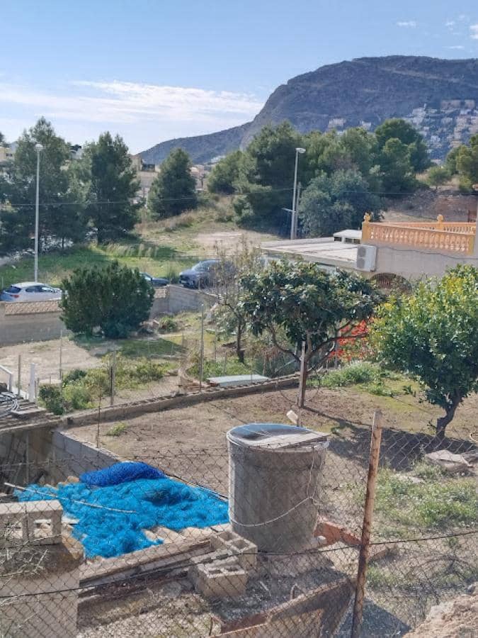 Działka budowlana na sprzedaż w Calpe / Calp - 499 000 € (Ref: 8677933)